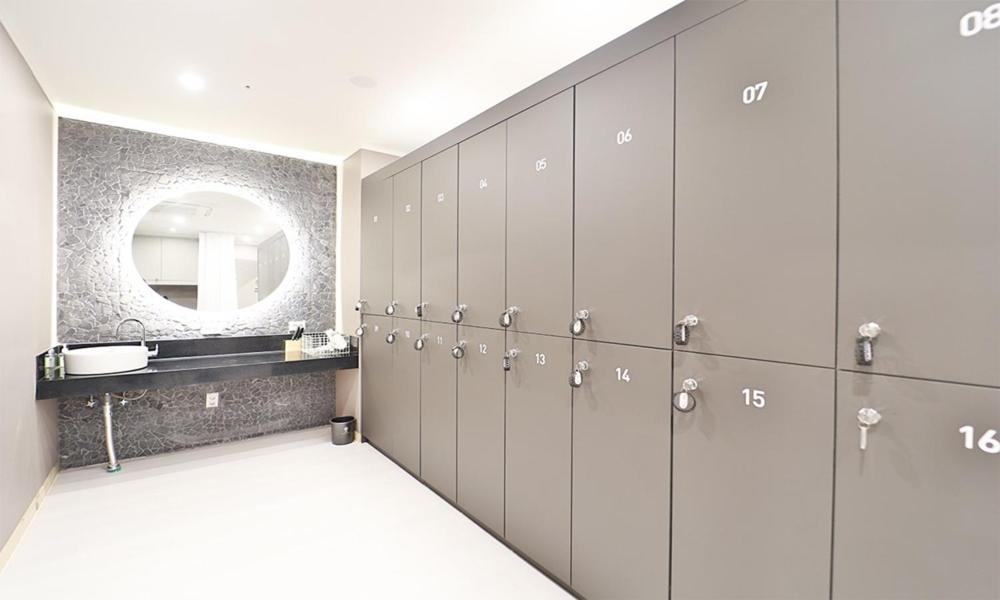 Daegu February Hotel Dongseongro Ngoại thất bức ảnh